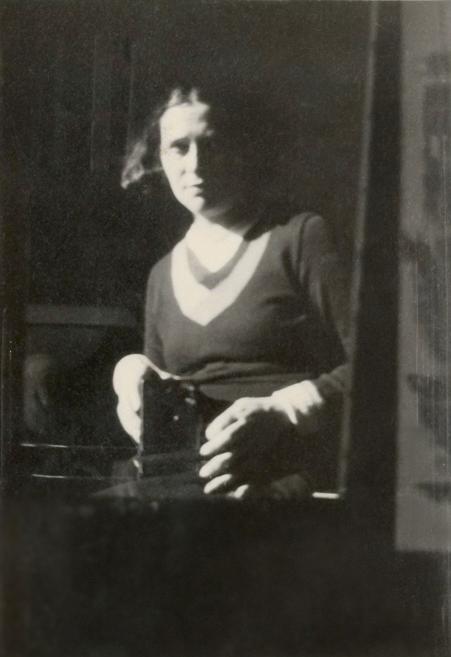 Aleksandra Beļcova. The 1920s. Photograph. Collection of the R. Suta and A. Beļcova Museum. Photo: Aleksandra Beļcova